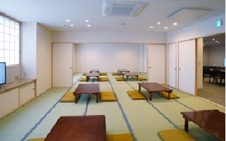 親族控室(和室)